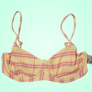 Billabong Sunchaser Kenzley Bikini Top Swimwear Underwire Medium Pineapple NWT